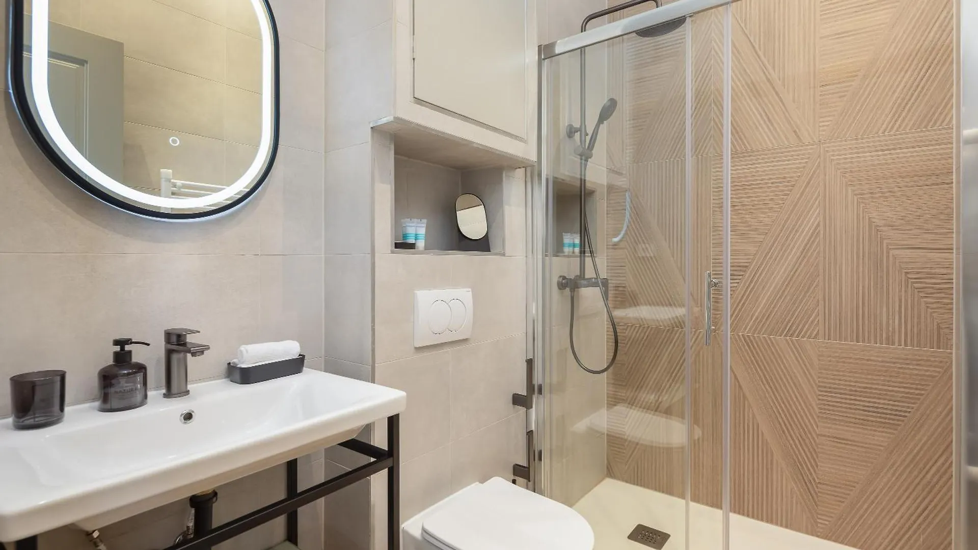 Piac Luxury Suites Split Apartment