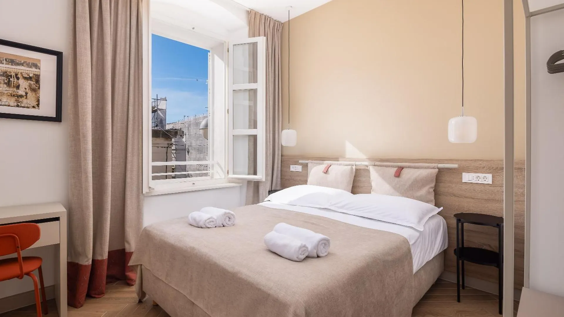 Piac Luxury Suites Сплит 0*,